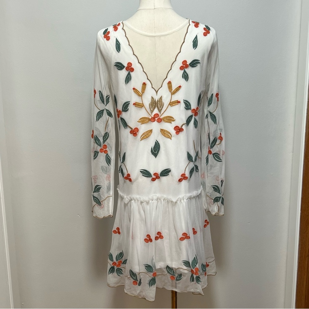 White Embroidered Dress - Picture 3 of 9
